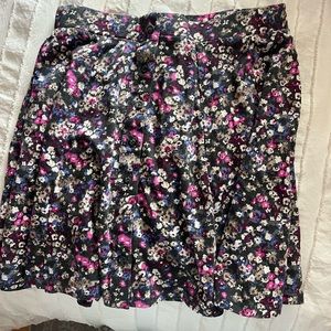 American eagle floral skirt